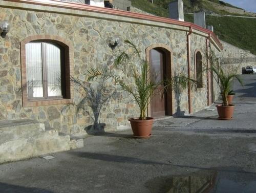 Agriturismo La Palombara Country house *